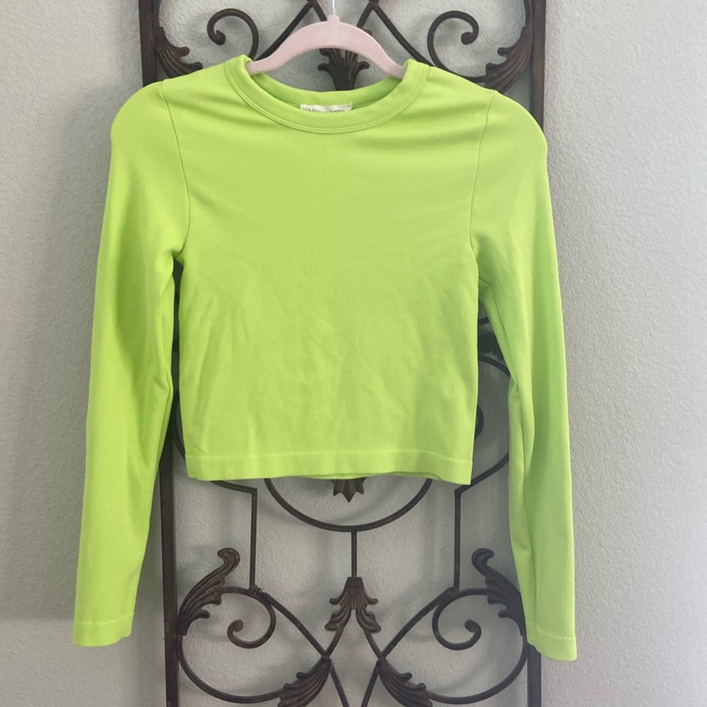 Bright green long sleeve crop top